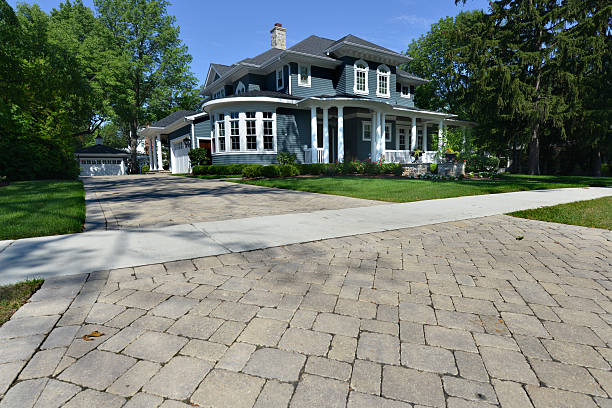  Coral Hills, MD Driveway Pavers Pros